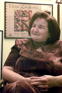 Вања Лазарова