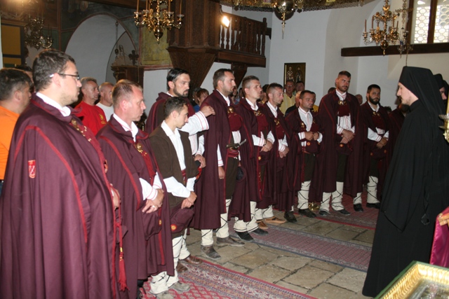 Bigorski_Manastir-_26_juli_2013g._Patot_na_Cresovoto_Topce-_Bigorski_Manastir__5