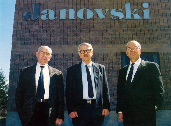 fabrika-janovski