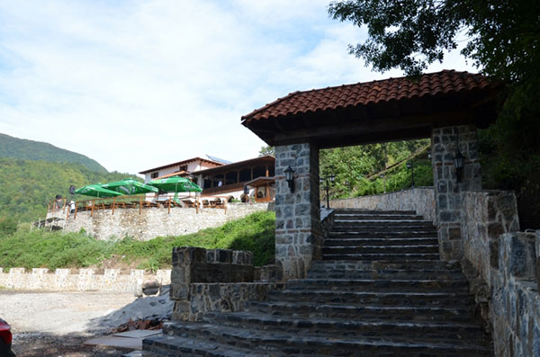otvorena-kukja-na-mijacite-prv-restoran-muzej-na-mijachkata-kultura-238338