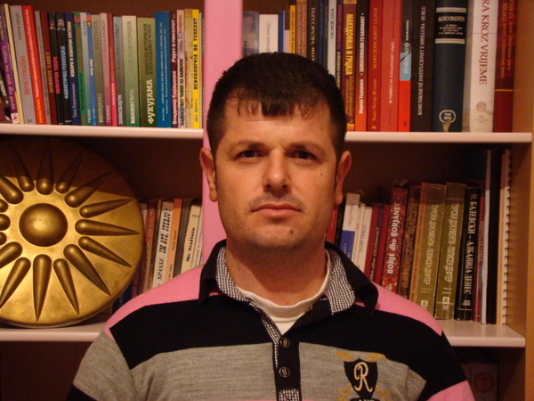 Besnik_Hasani