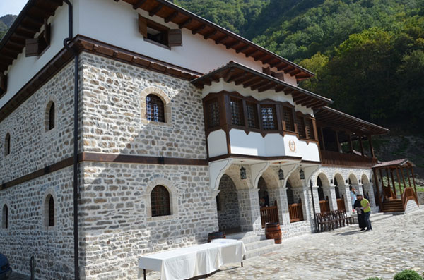 otvorena-kukja-na-mijacite-prv-restoran-muzej-na-mijachkata-kultura-238332