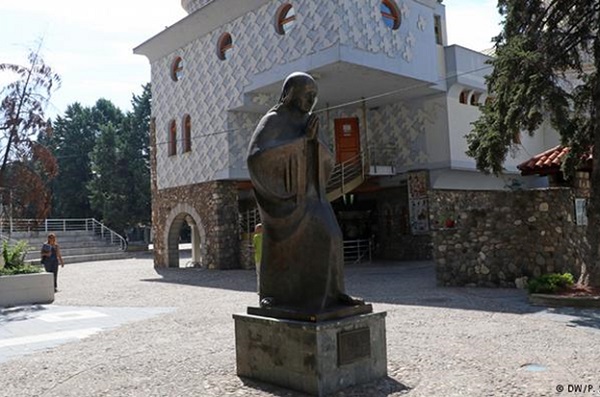 domot-na-majka-tereza-vo-skopje